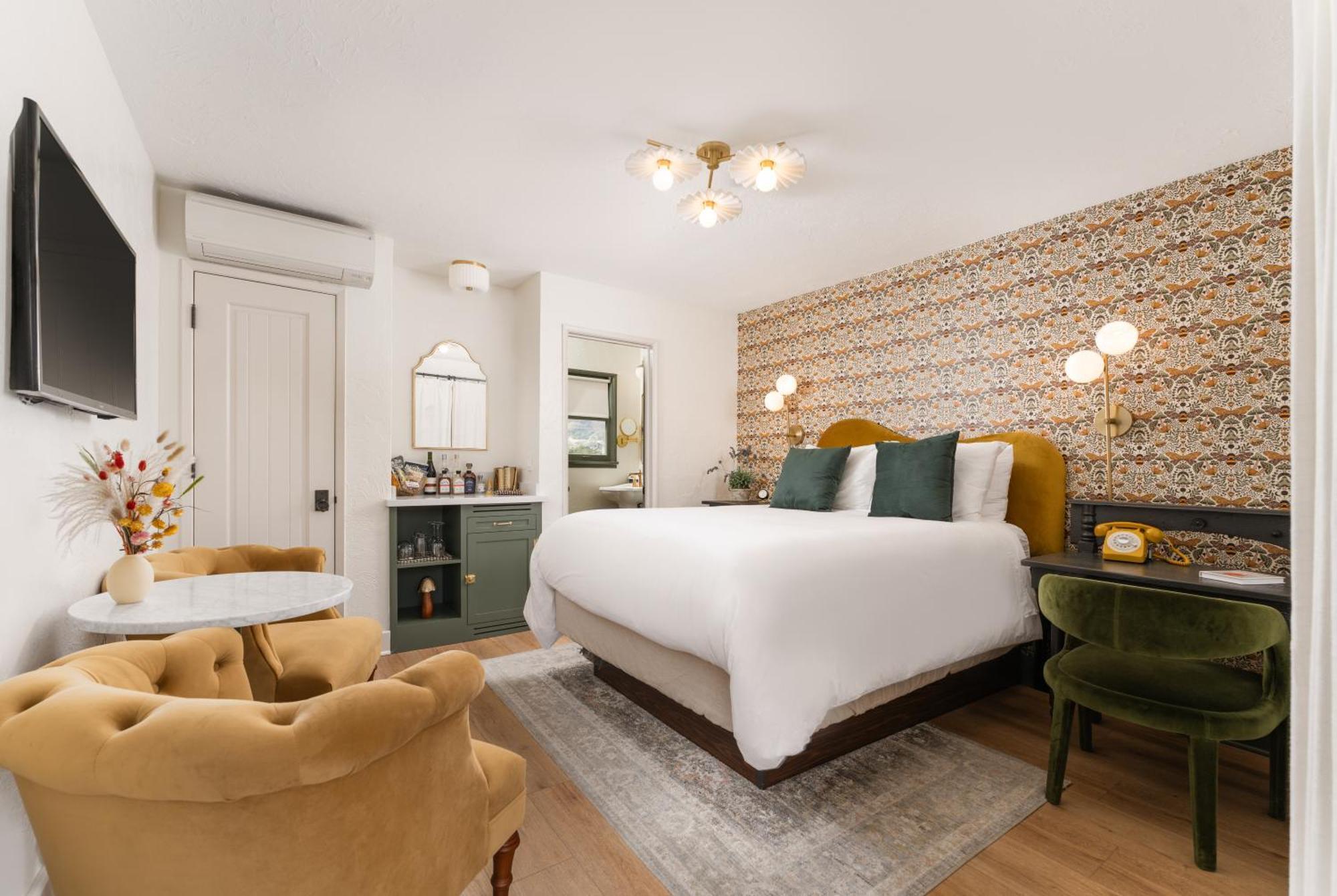 Bed and Breakfast Petit Soleil - Bed, Breakfast And Bar San Luis Obispo Exteriér fotografie